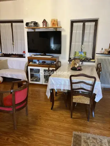 House 136m<sup>2</sup> for rent photo 4