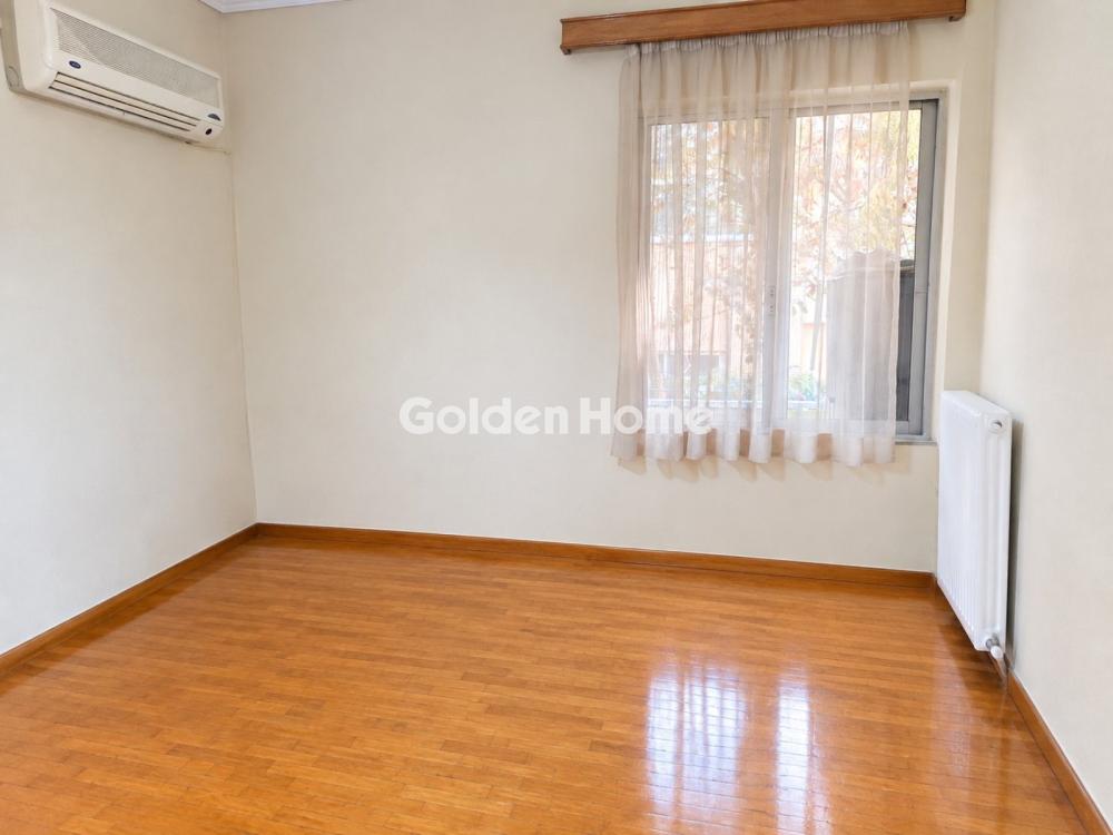 apartment in Nea Smyrni — Photo 2 of 14