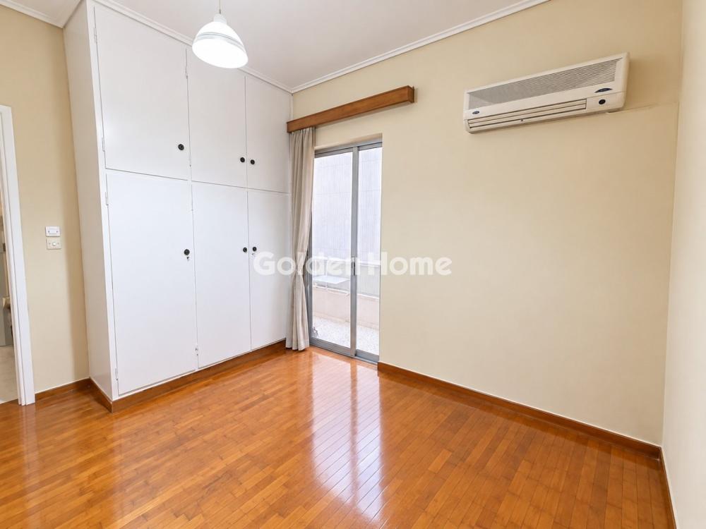 apartment in Nea Smyrni — Photo 3 of 14