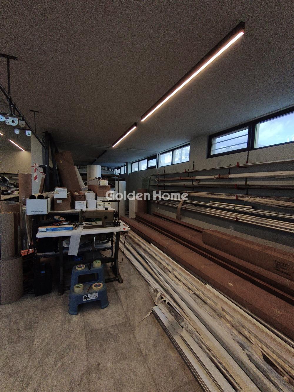 retail in Metamorfosi — Photo 8 of 10