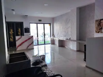店铺 74m<sup>2</sup> for rent photo 5