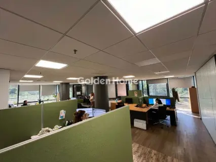 Office 420m<sup>2</sup> for rent photo 4
