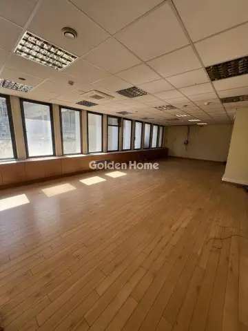 Office 92m<sup>2</sup> for rent photo 1