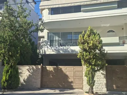 Floor Apartment 108m<sup>2</sup> for rent photo 5615503