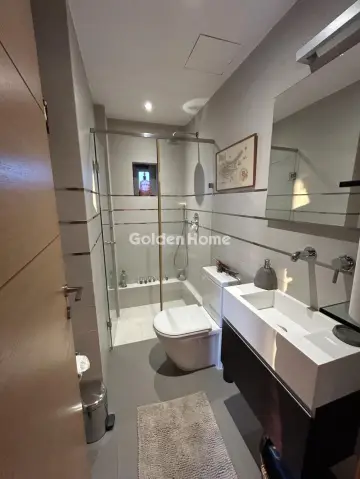 Apartment 200m<sup>2</sup> for rent photo 14