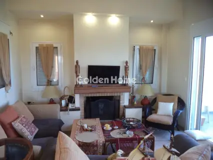 Independent Maisonette 195m<sup>2</sup> for rent photo 1