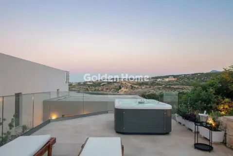 House 300m<sup>2</sup> for rent photo 30