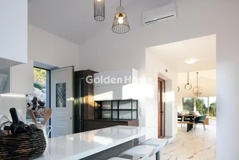 House 300m<sup>2</sup> for rent photo 13