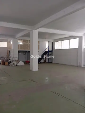 店铺 325m<sup>2</sup> for rent photo 5627225