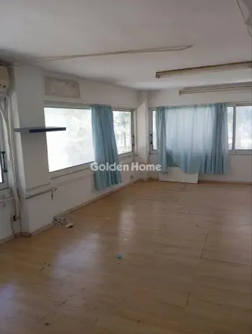 店铺 325m<sup>2</sup> for rent photo 5627225