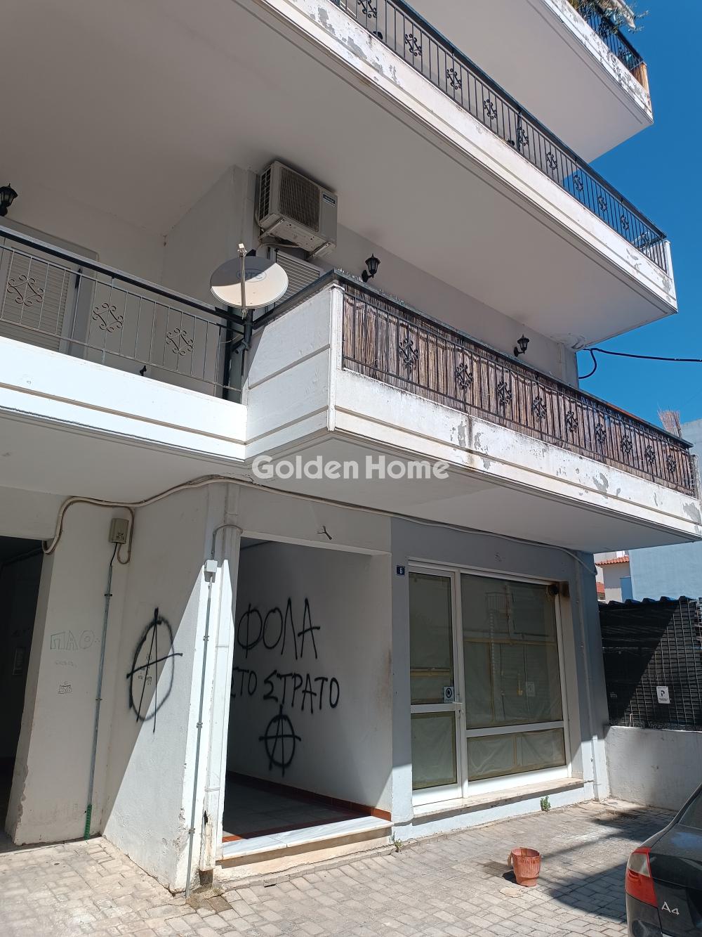 Κατάστημα στην Ρισέσι, Κομποτιό — Φωτογραφία 2 από 2