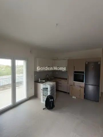 Apartment 68m<sup>2</sup> for rent photo 2