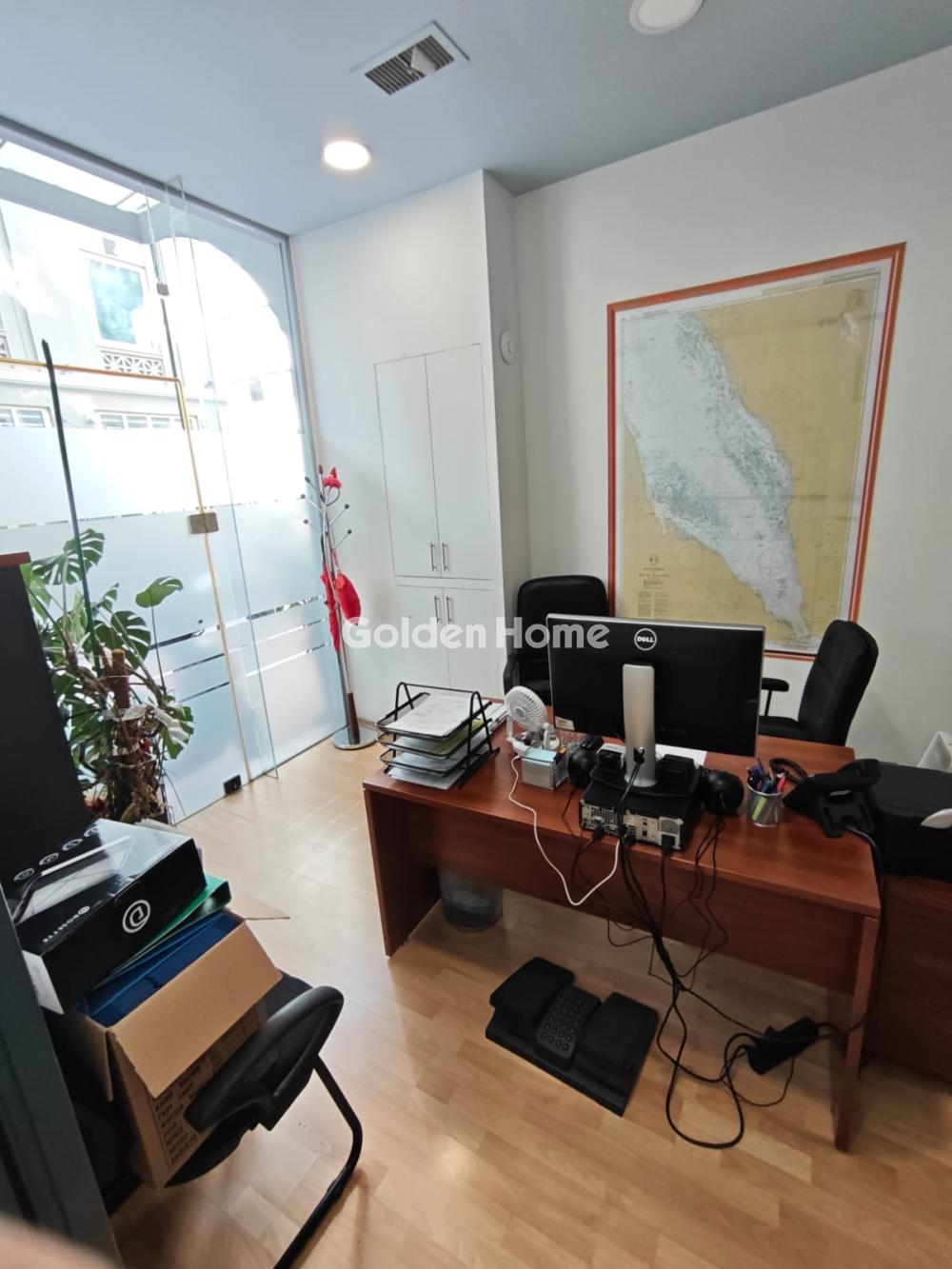 retail in Piraeus — Photo 10 of 15