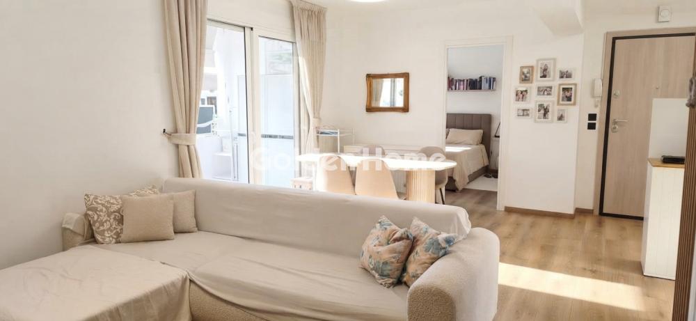 apartment in Neos Kosmos — Photo 2 of 14