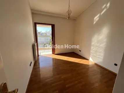House 200m<sup>2</sup> for rent photo 12