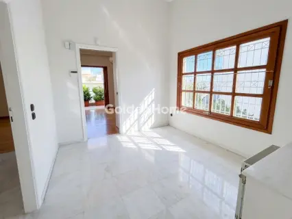 House 200m<sup>2</sup> for rent photo 13