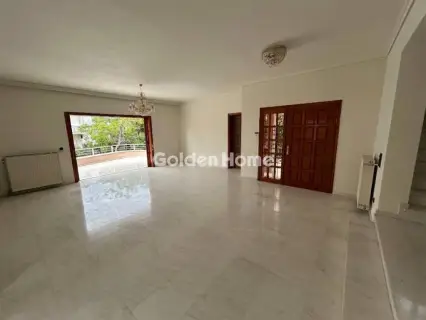 House 200m<sup>2</sup> for rent photo 3