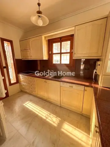 House 200m<sup>2</sup> for rent photo 9