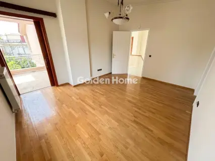 House 200m<sup>2</sup> for rent photo 7