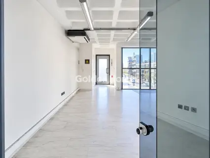Office 254m<sup>2</sup> for rent photo 1