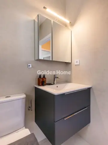 Apartment 69m<sup>2</sup> for rent photo 5634915