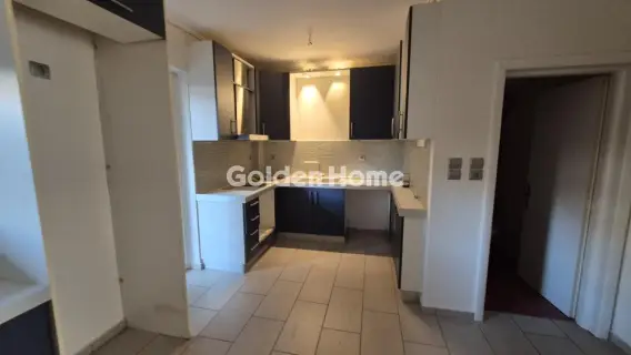 Independent Maisonette 260m<sup>2</sup> for sale photo 8