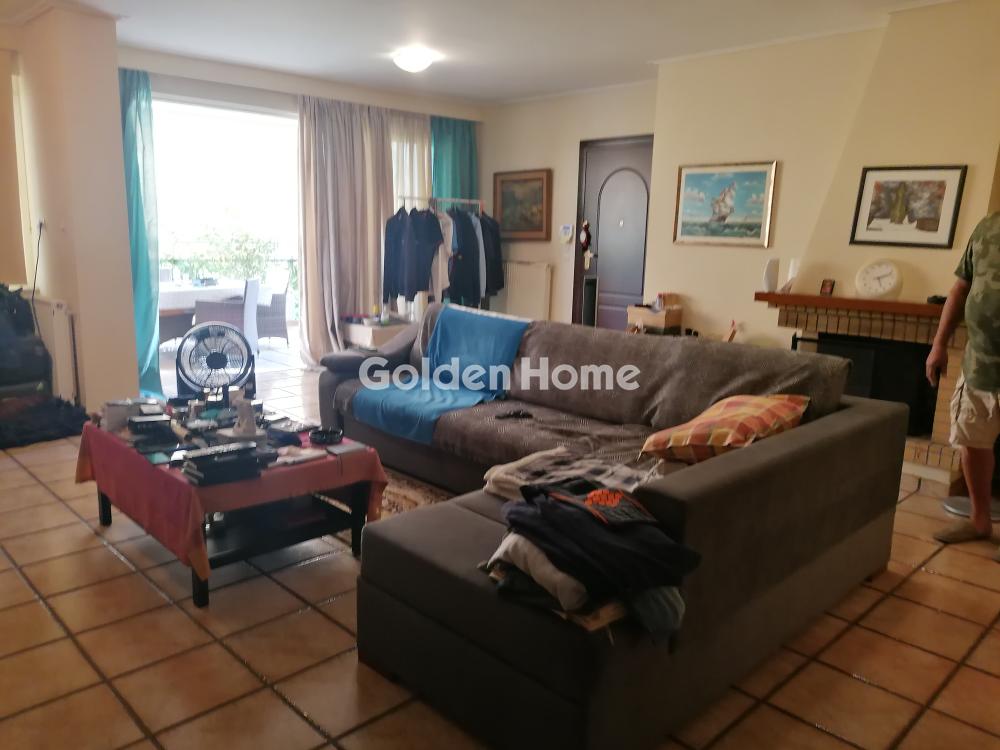 apartment in Nea Smyrni — Photo 2 of 14