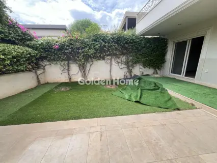 Independent Maisonette 248m<sup>2</sup> for sale photo 8