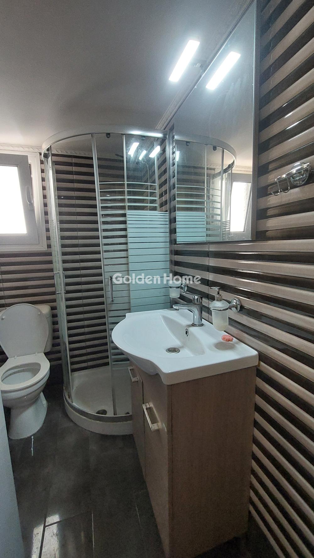 apartment in Kentro — Photo 21 of 28
