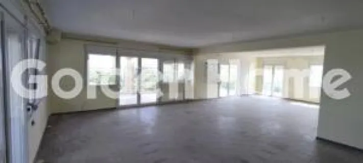 Independent Building 1073m<sup>2</sup> for sale photo 5644228