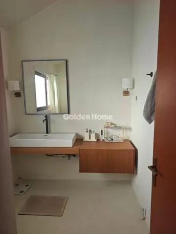 独立复式小屋 232m<sup>2</sup> for rent photo 5651631