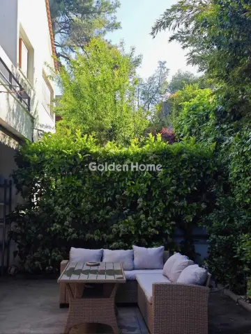 独立复式小屋 232m<sup>2</sup> for rent photo 5651635