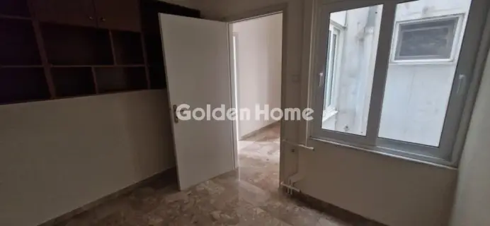 Floor Apartment 98m<sup>2</sup> for rent photo 5654102