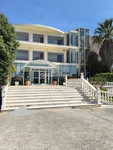 Hotel 1301m<sup>2</sup> for sale photo 5653753
