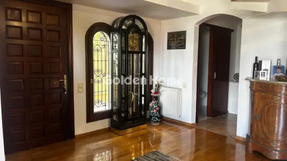 House 344m<sup>2</sup> for sale photo 12