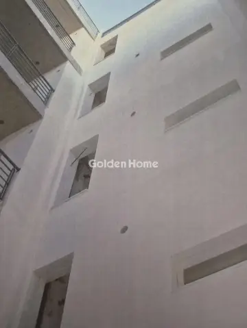 Κτίριο 670τ.μ. προς πώληση φωτογραφία 2