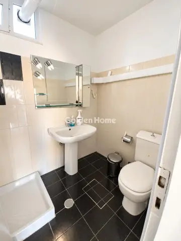 Independent Maisonette 200m<sup>2</sup> for rent photo 5678075