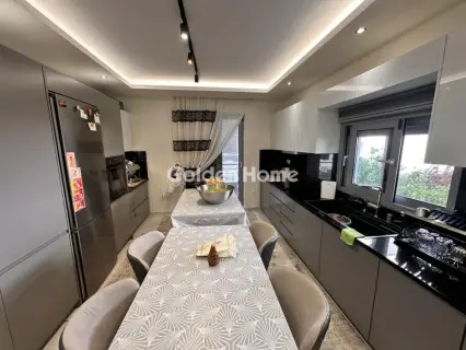 Κτίριο 280τ.μ. προς πώληση φωτογραφία 5