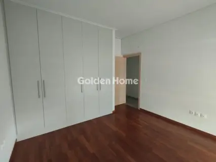 Floor Apartment 119m<sup>2</sup> for rent photo 5678625