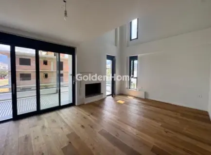 Floor Maisonette 169m<sup>2</sup> for sale photo 1