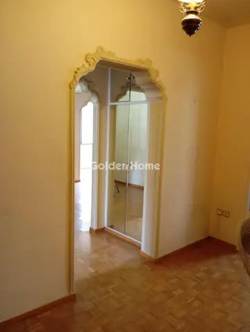 Floor Apartment 119m<sup>2</sup> for rent photo 5