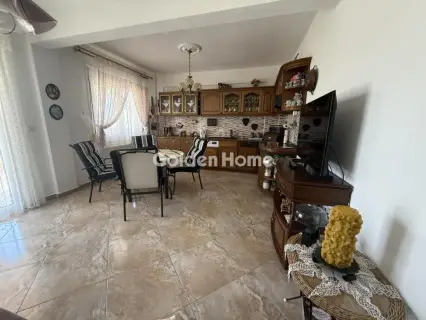 House 240m<sup>2</sup> for sale photo 5668871
