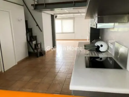 Floor Maisonette 140m<sup>2</sup> for rent photo 7