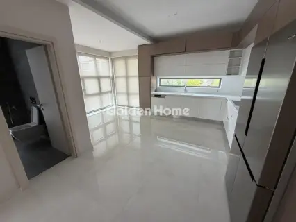 Floor Apartment 138m<sup>2</sup> for rent photo 15