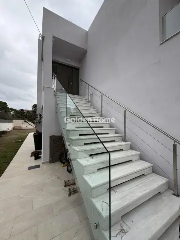 Floor Apartment 138m<sup>2</sup> for rent photo 1