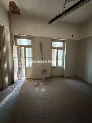 Αυτόνομο Κτίριο 220τ.μ. προς πώληση φωτογραφία 3