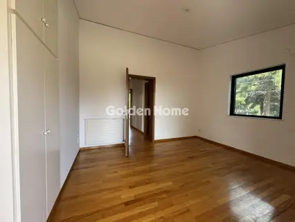 Independent Maisonette 300m<sup>2</sup> for rent photo 5704977