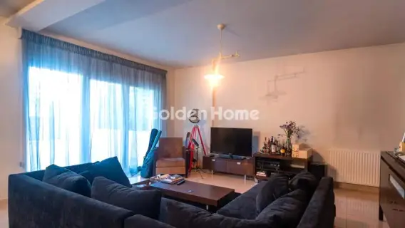 Independent Maisonette 222m<sup>2</sup> for rent photo 3