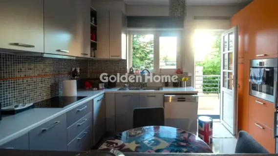 Independent Maisonette 222m<sup>2</sup> for rent photo 4