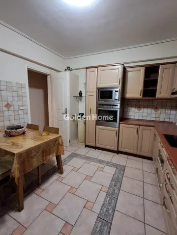 Floor Maisonette 150m<sup>2</sup> for rent photo 14